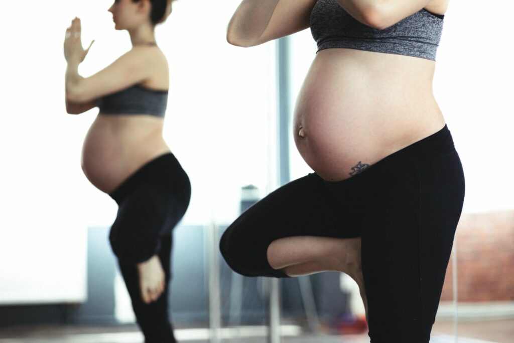 article grossesse prevention douleur lombaires activite yoga